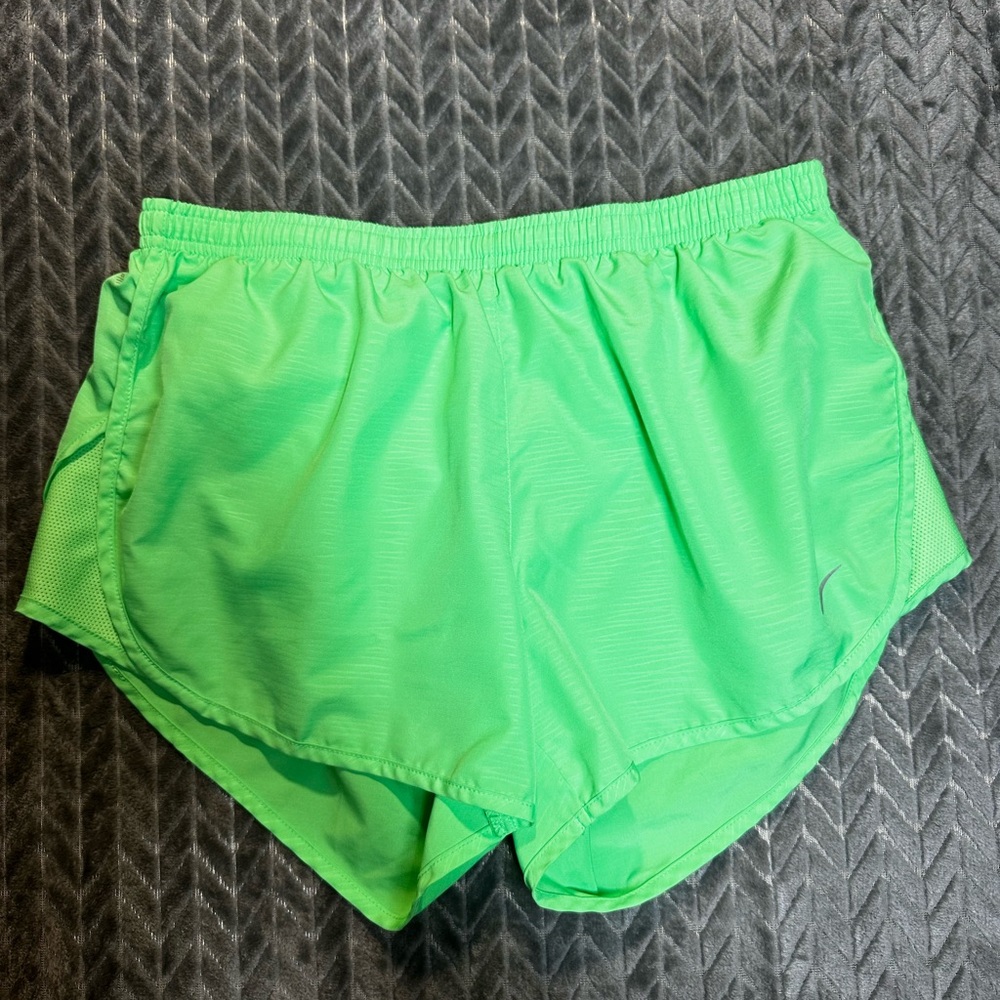 NIKE LIME GREEN WOMENS DRI FIT RUNNING SHORTS